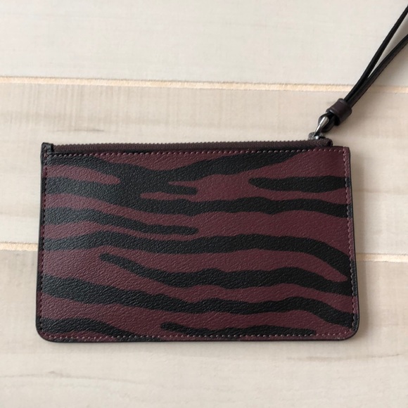NWT Coach Animal Print Wristlet - Picture 3 of 4